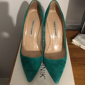 Manolo Blahnik Teal Suede BB Pump